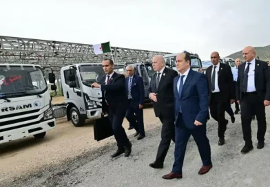 سيفي غريب يشرف بباتنة على تدشين وإطلاق عدد من المشاريع الصناعية