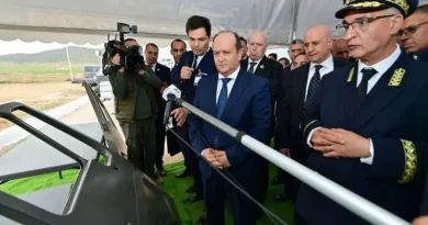 سيفي غريب يشرف بباتنة على إطلاق مشروع مصنع إنتاج القطع والأجزاء المعدنية عن طريق القولبة