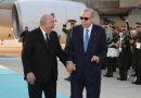 رئيس الجمهورية يخص باستقبال رسمي من قبل نظيره التركي بمطار أنقرة الدولي