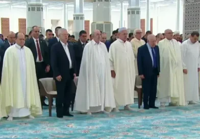 رئيس الجمهورية يؤدي صلاة عيد الأضحى المبارك بجامع الجزائر