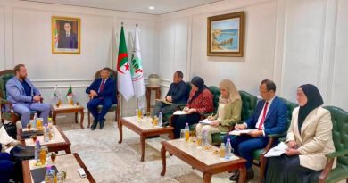 الجزائر وألمانيا تبحثان تعزيز الاستثمار في التكنولوجيا النظيفة والطاقات المتجددة