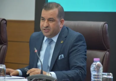 أستاذ العلوم السياسية والعلاقات الدولية البروفيسور ارديس عطية “لأصوات”:” الجزائر رسخت نموذجًا تضامنيًا سريع الاستجابة لحماية المواطنين وتعويض المتضررين”