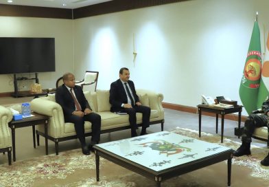 عرقاب يبحث في نيامي مع تياني توسيع الشراكة الطاقوية ومشروع أنبوب الغاز العابر للصحراء عرقاب يبحث في نيامي مع تياني توسيع الشراكة الطاقوية ومشروع أنبوب الغاز العابر للصحراء