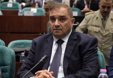 لطفي بوجمعة يعرض قانوني العقوبات وقانون القضاء العسكري أمام مجلس الأمة