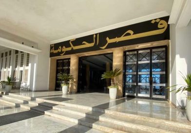 الوزير الأول ينصب لجنة دائمة لمتابعة طلبات الاستيراد وضمان تموين السوق الوطنية