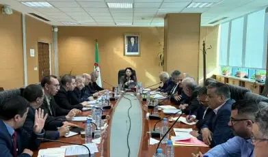 أمال عبد اللطيف تضبط تحضيرات تموين السوق خلال رمضان  أ